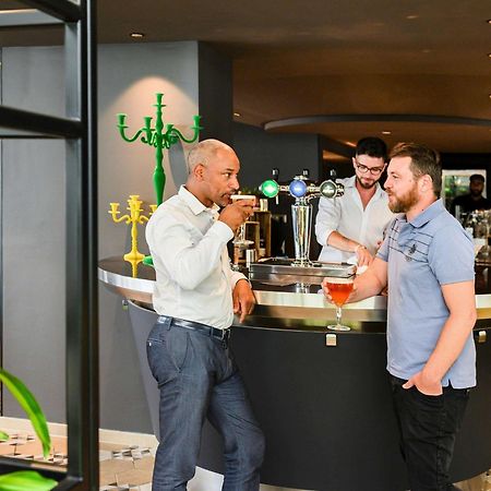 Hotel Novotel Evry Courcouronnes Kültér fotó