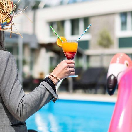 Hotel Novotel Evry Courcouronnes Kültér fotó