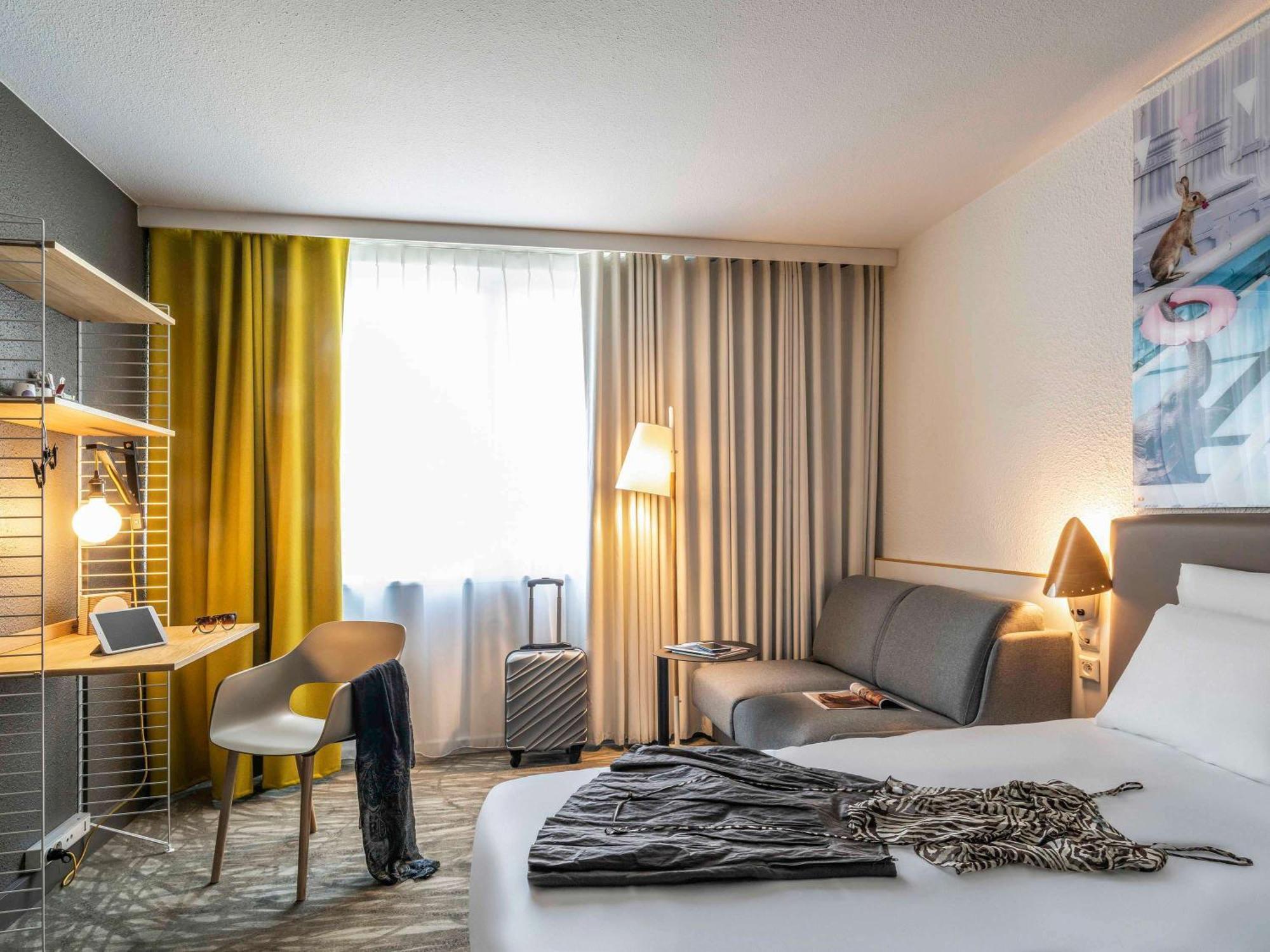 Hotel Novotel Evry Courcouronnes Kültér fotó