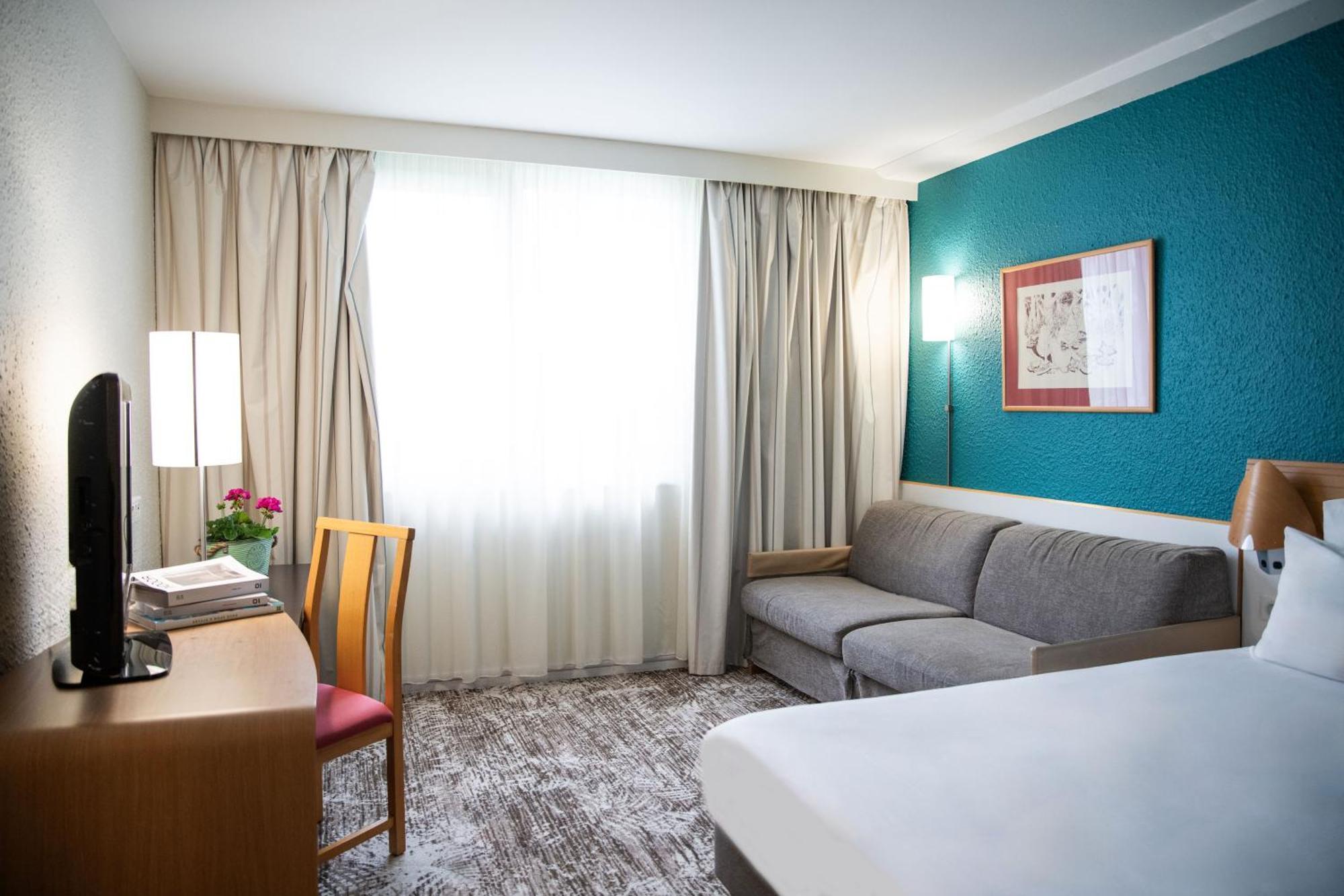Hotel Novotel Evry Courcouronnes Kültér fotó